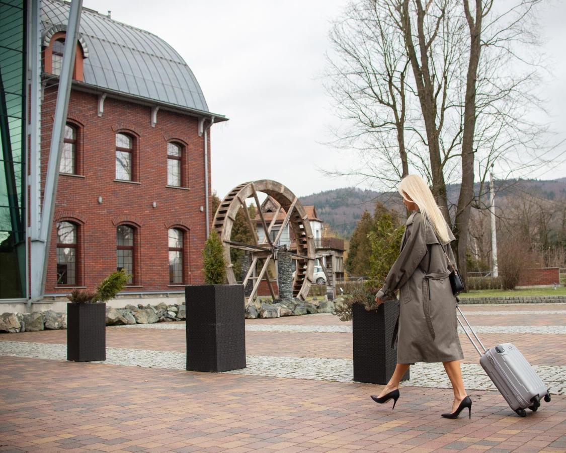 Mlyn Jacka Hotel & Spa Jaroszowice エクステリア 写真